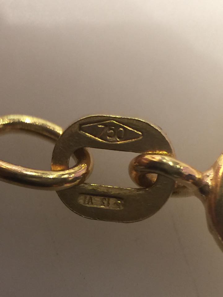 Exemple poinçon or 18 carats