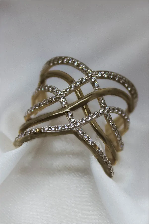 bague or et diamants